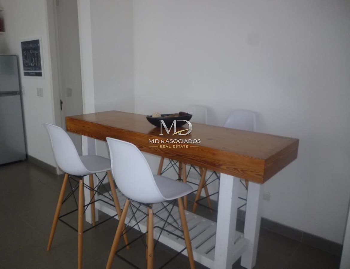 Espectacular apartamento con terraza y vista al mar