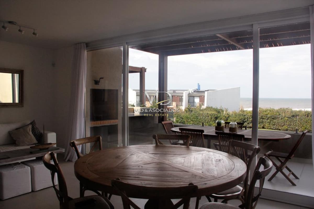 Espectacular apartamento a metros del mar. REF:5651