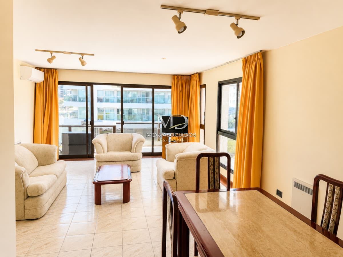 Hermoso apartamento en Carmar con vista al mar, parada 6 de la Brava REF:8913