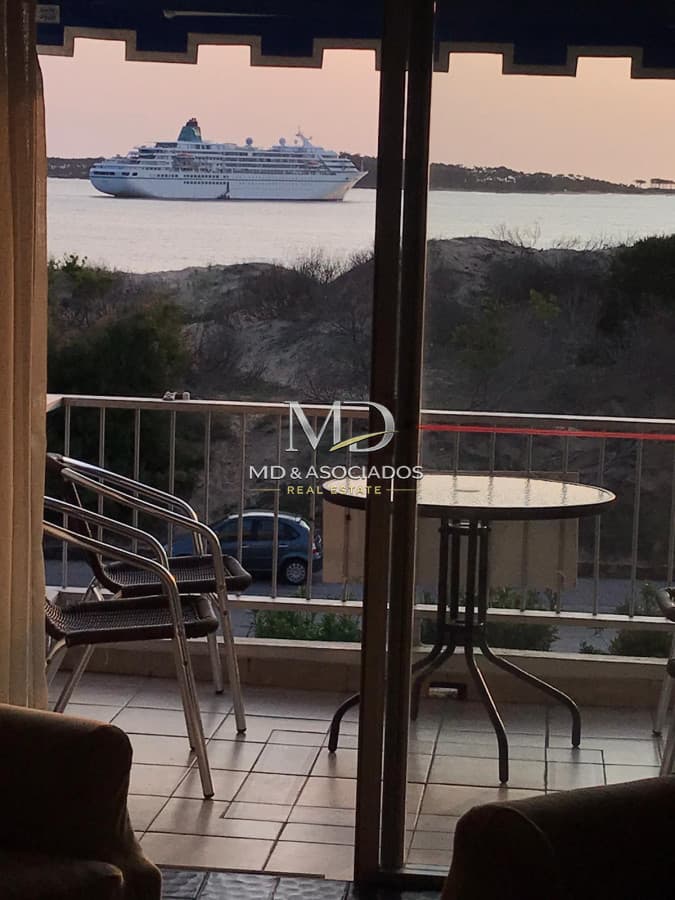 Hermoso apartamento enfrente al mar