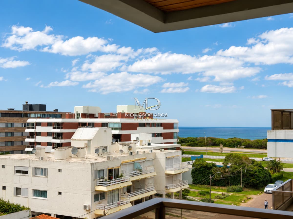 Muy lindo apartamento a pocos pasos del mar. Ref:9250