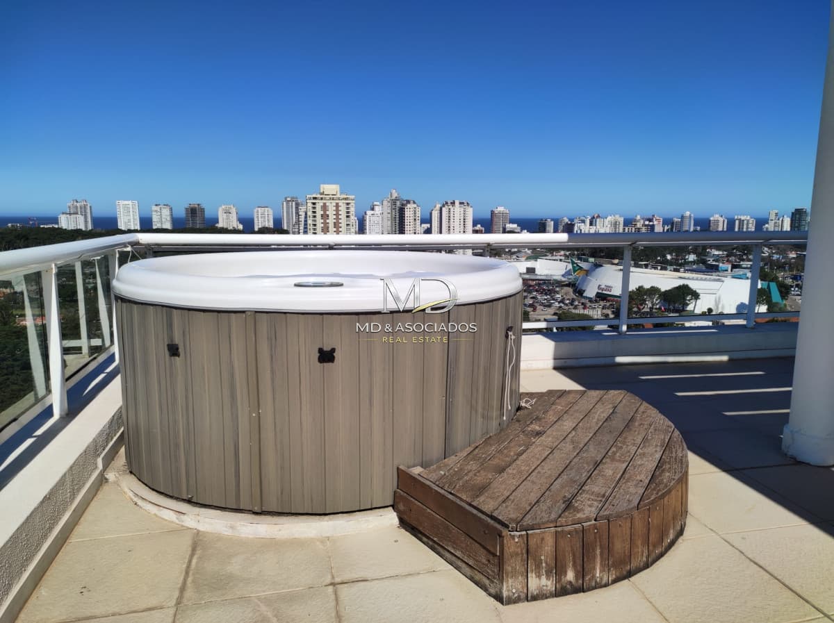 Espectacular Pent House con vista panorámica.Ref : 6602