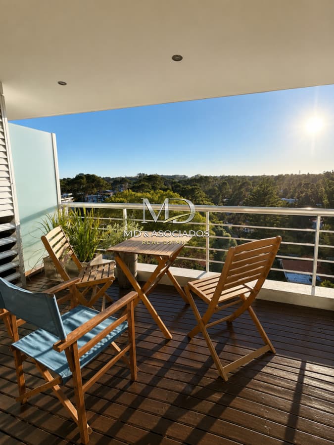 Apartamento en Tressesenta a pasos del mar en Roosevelt, Punta del Este. Ref (9482)
