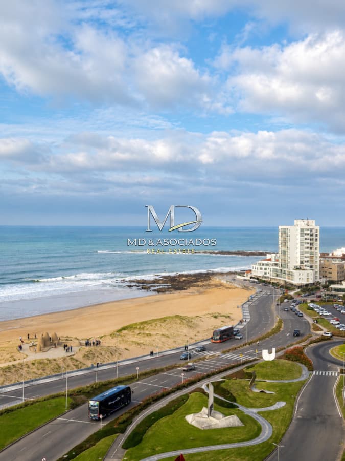 Hermoso apartamento en Imperiale II, inmejorable ubicación. REF(6073)
