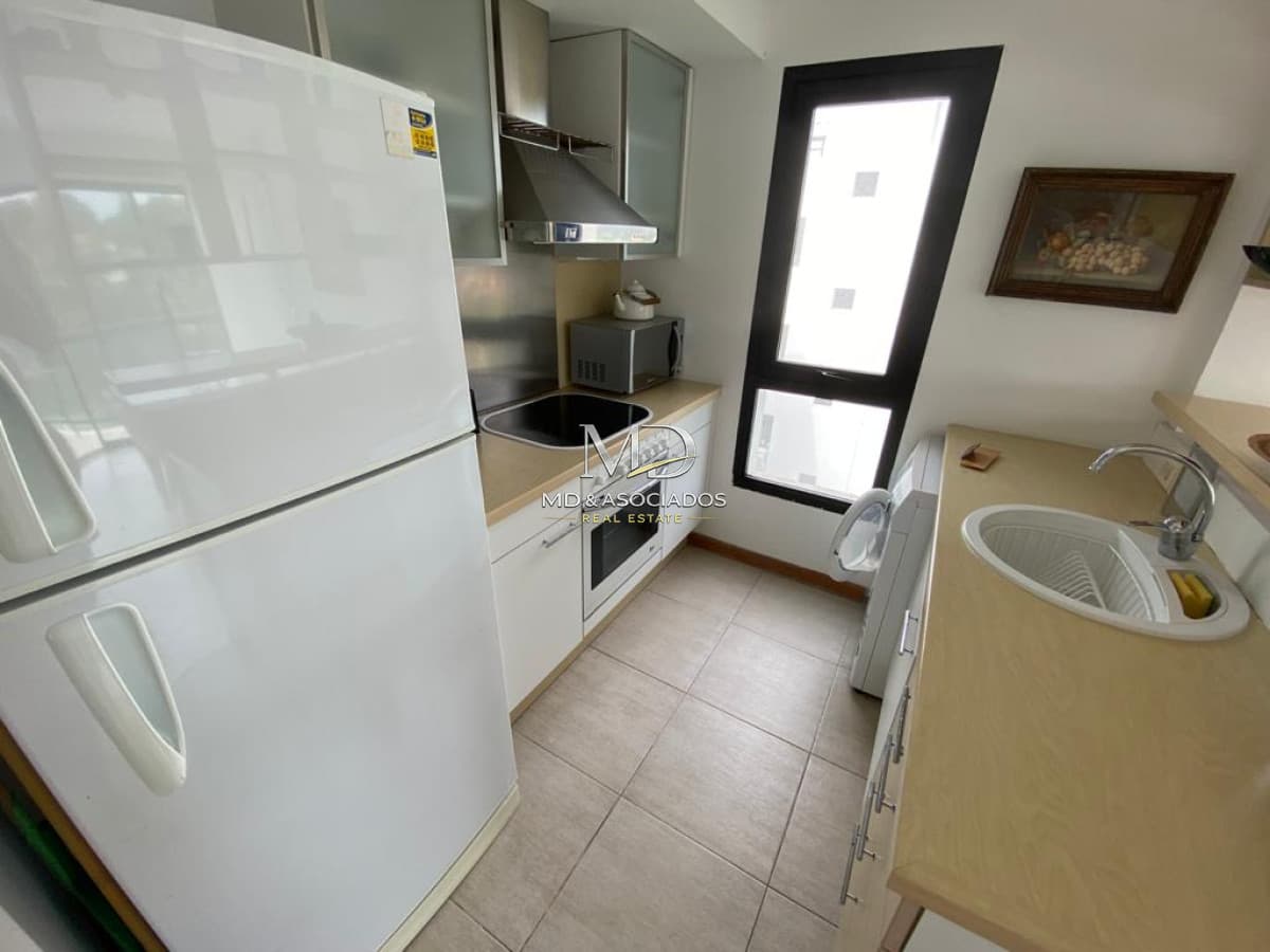 Apartamento frente a playa brava