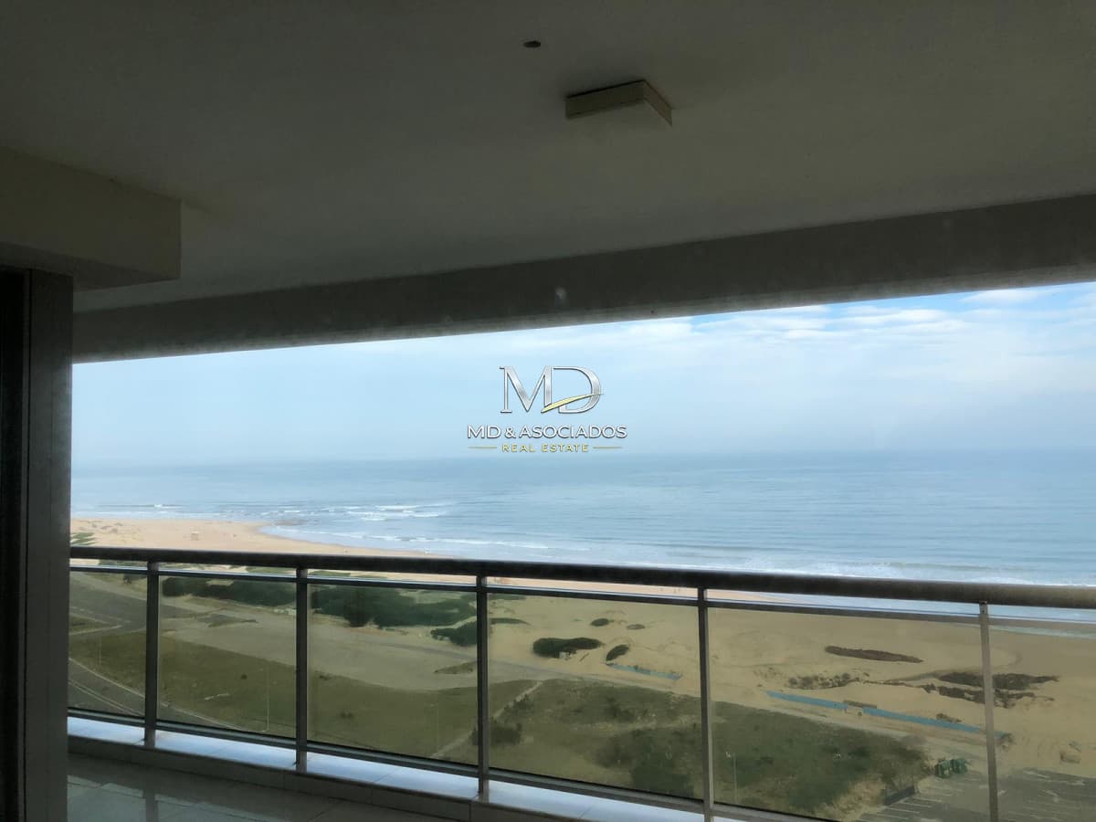 Hermoso apartamento frente al mar