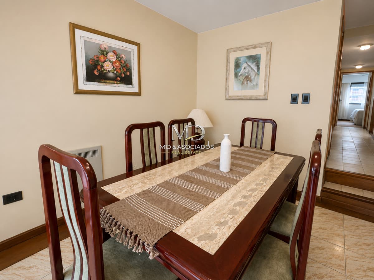 Muy lindo apartamento a pocos pasos del mar. Ref:9250