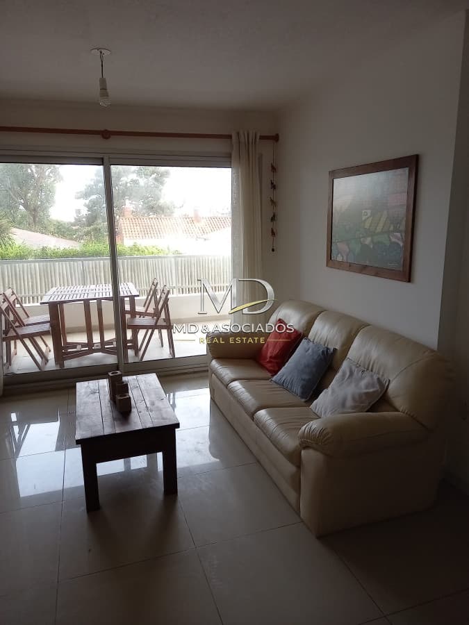 Hermoso apartamento en excelente ubicación con parrillero