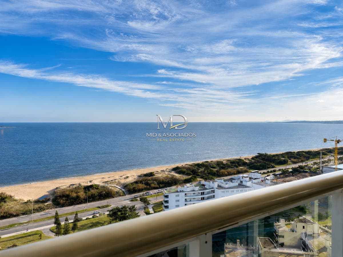 Exclusivo apartamento de 4 suites frente al mar en Le Jardin. REF:9430