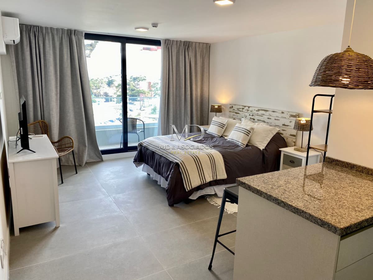 HERMOSO MONOAMBIENTE EN VENTA EN EDIFICIO VIEW, CON SERVICIOS.REF: 7873