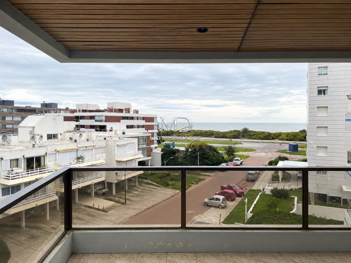 Apartamento Carmar a pasos del mar. Ref(8375)