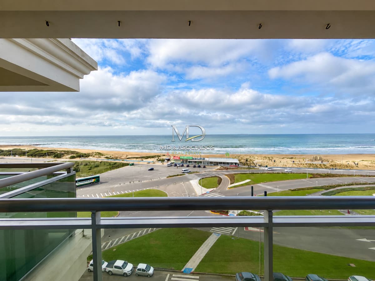 Hermoso apartamento en Imperiale II, inmejorable ubicación. REF(6073)