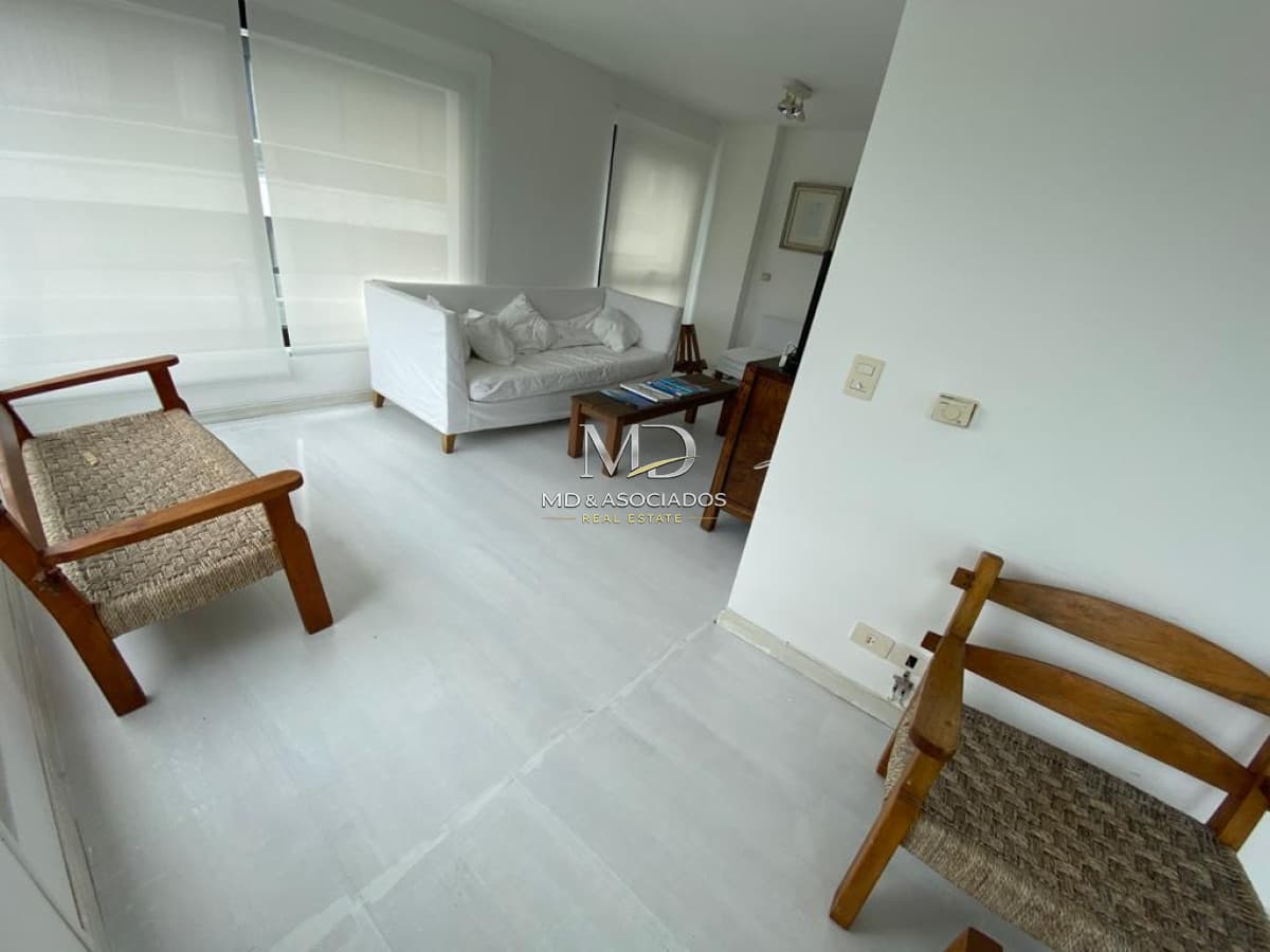 Apartamento frente a playa brava