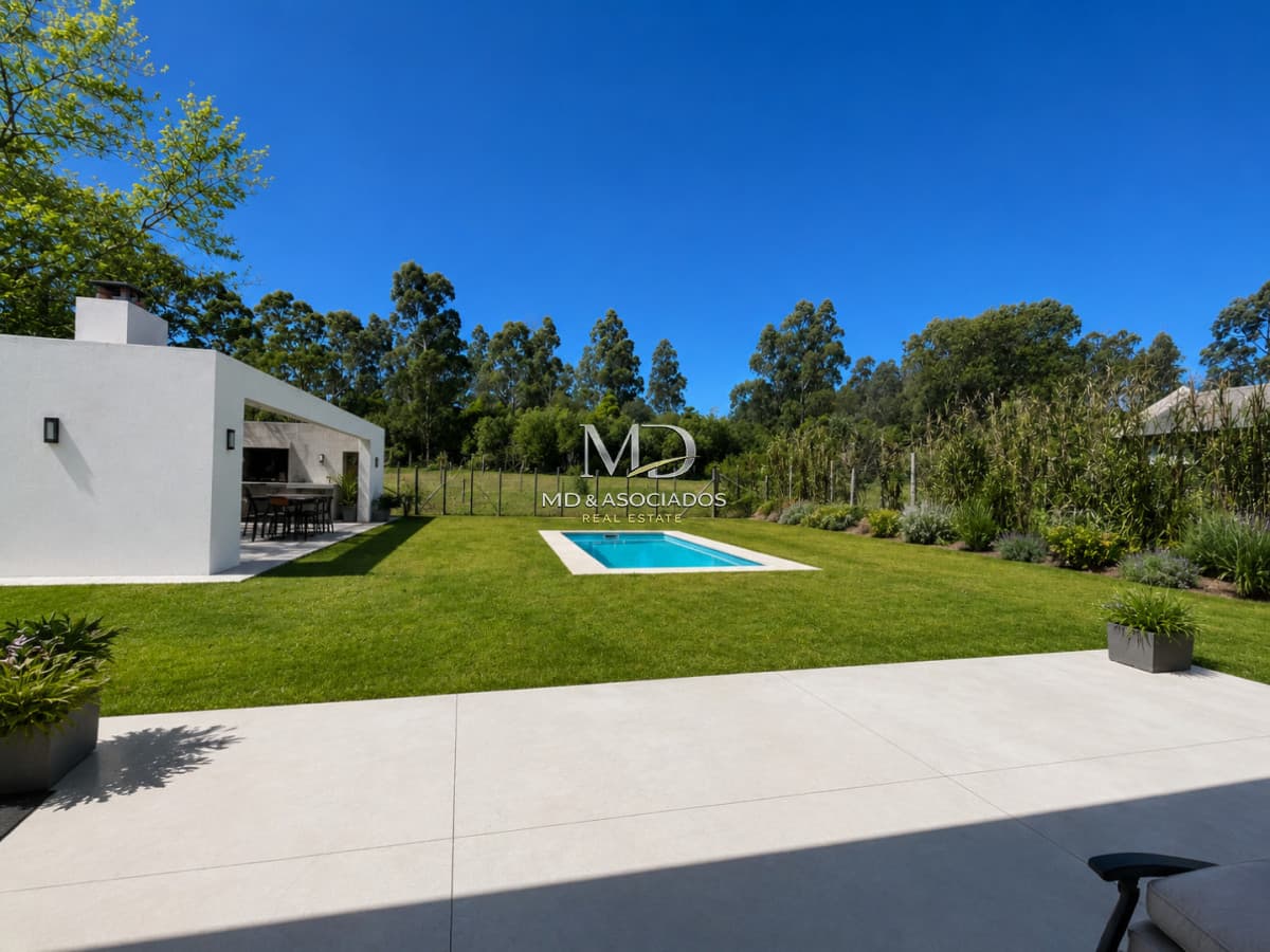 🏡 Encantadora casa en alquiler en Verde Mora, a pasos del mar