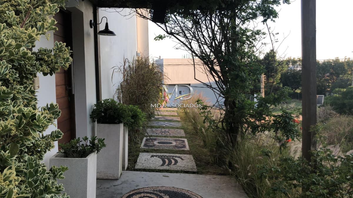 espectacular casa con vista al marRef: 5329