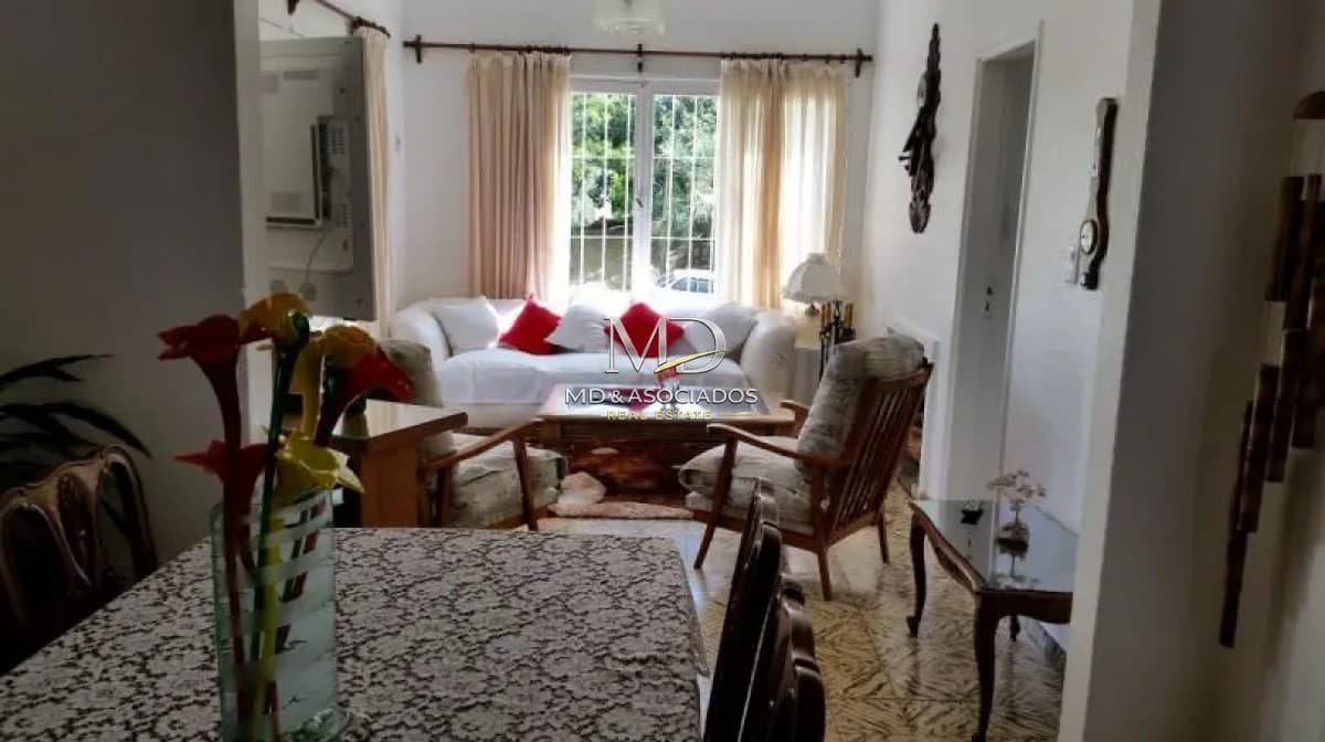 Linda casa en parada 25 de la mansa