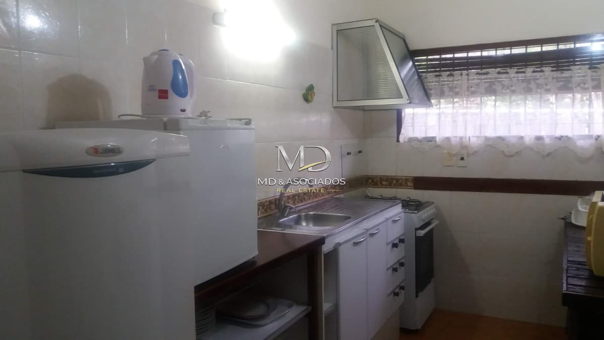 Muy linda casa amplia, ideal para vacacionar. Ref:5629