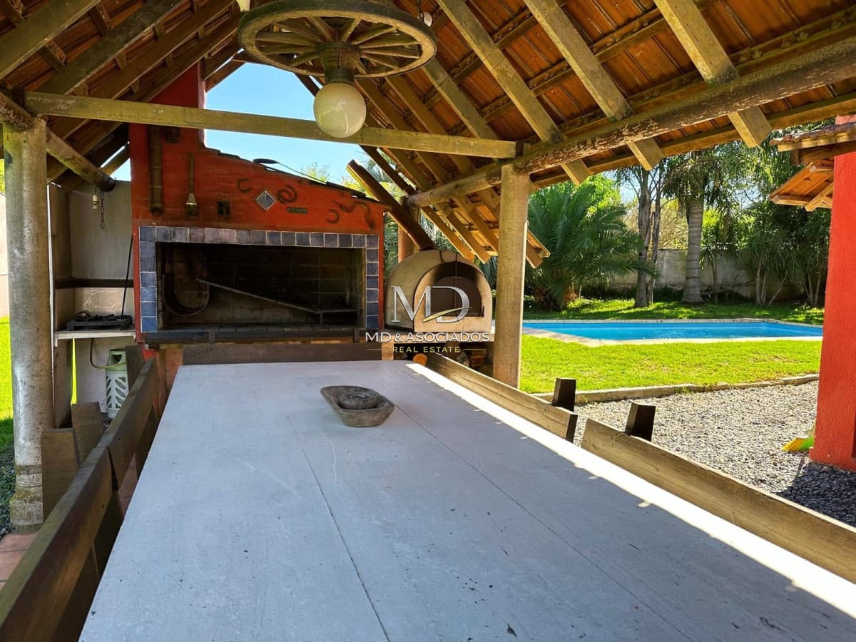 Hermosa casa en Balneario Buenos Aires. REF(7888)