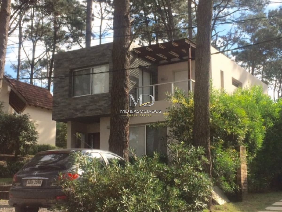 casa muy linda en montoya