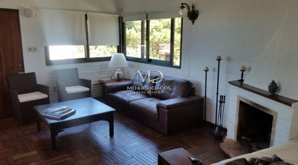 Hermosa casa en la posta del cangrejo.Ref : 5455