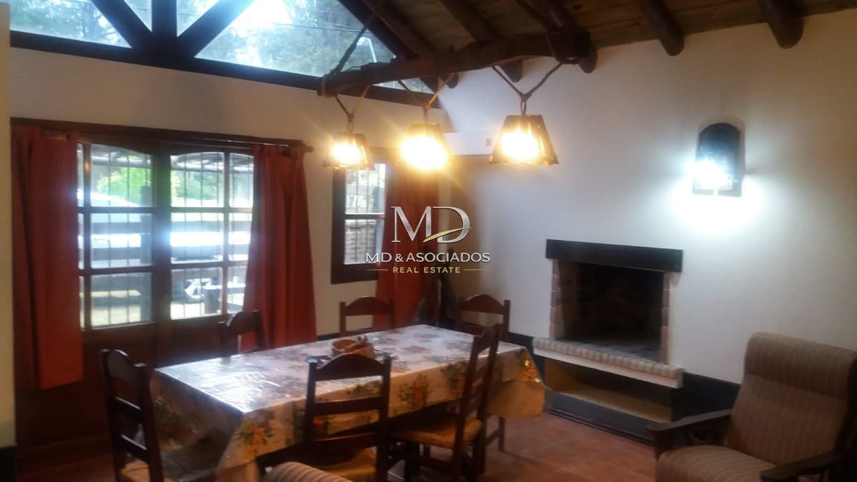 Muy linda casa amplia, ideal para vacacionar. Ref:5629