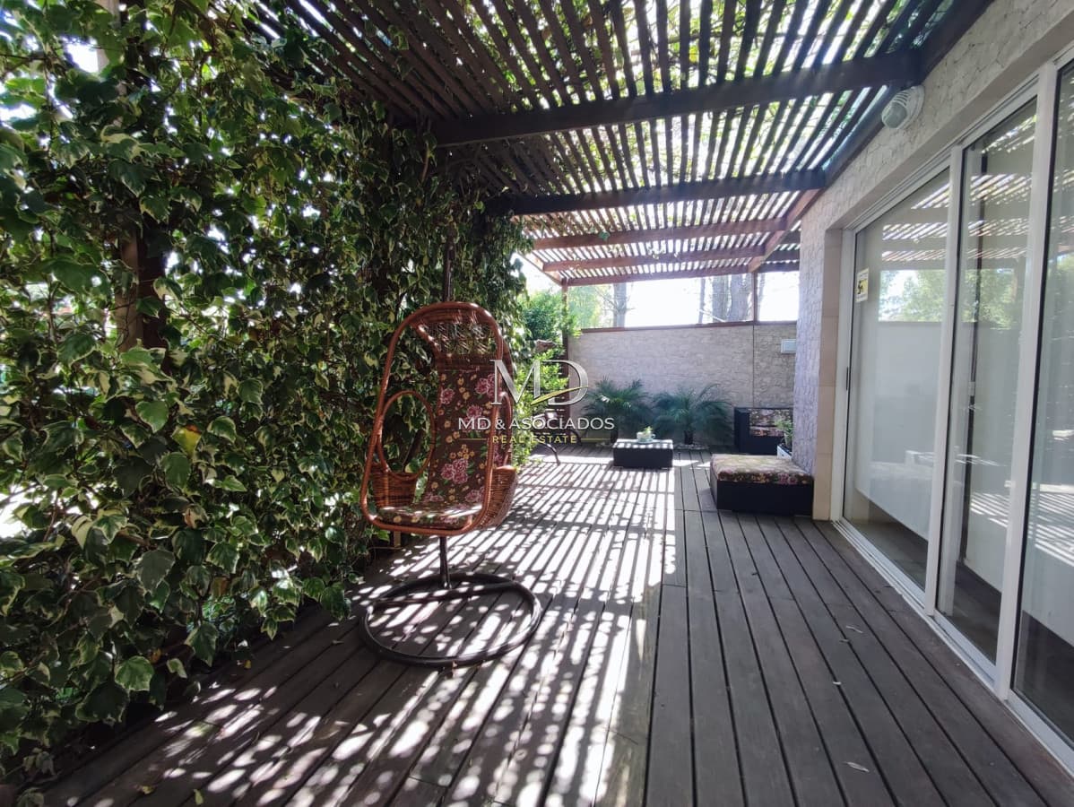 Muy bonita casa en el corazón de la barra cerca de todo. Super equipada con excelente confort. REF:5480