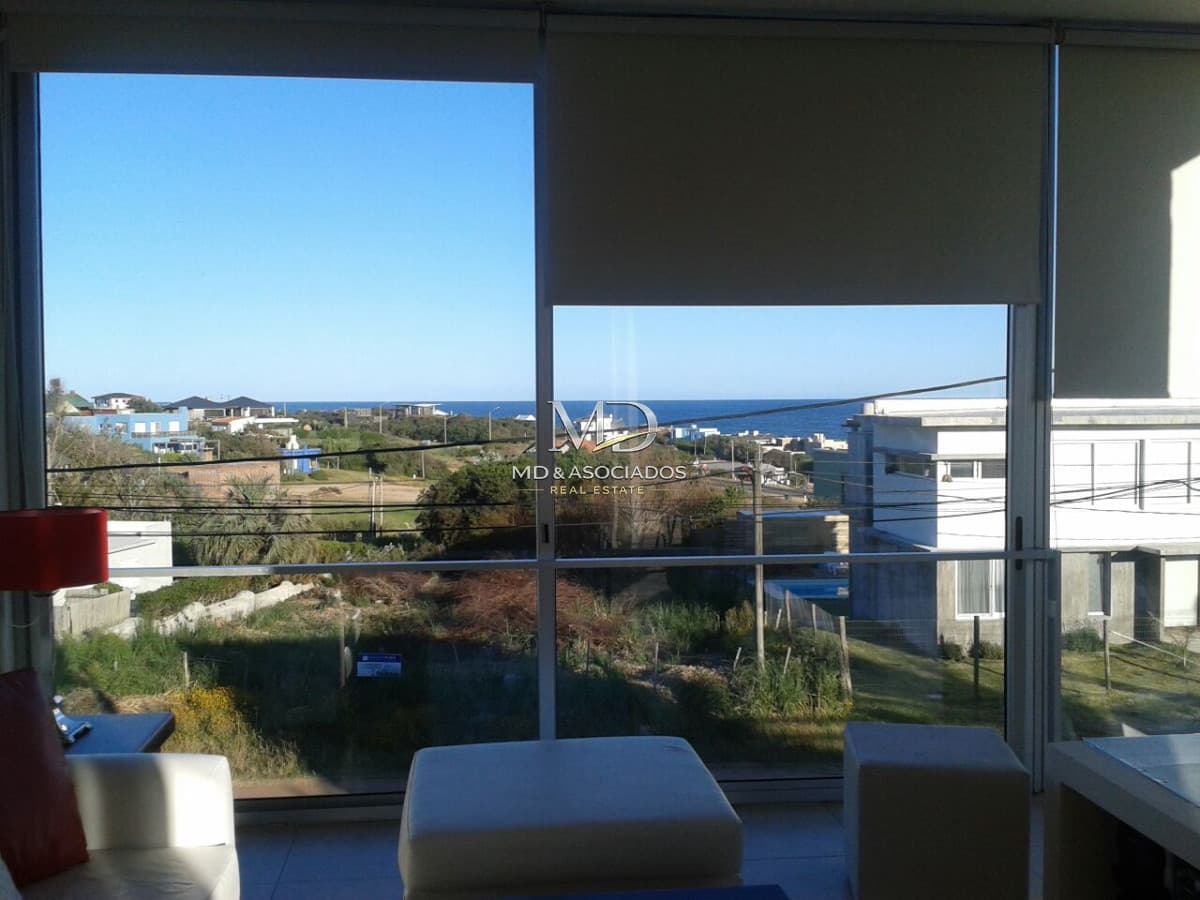 Preciosa casa a metros del mar, muy comoda.Ref: 5275