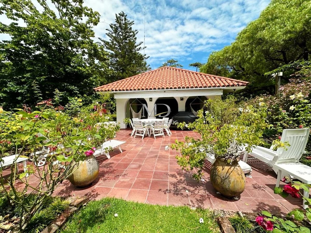 Espectacular casa en parada 20 de la Brava