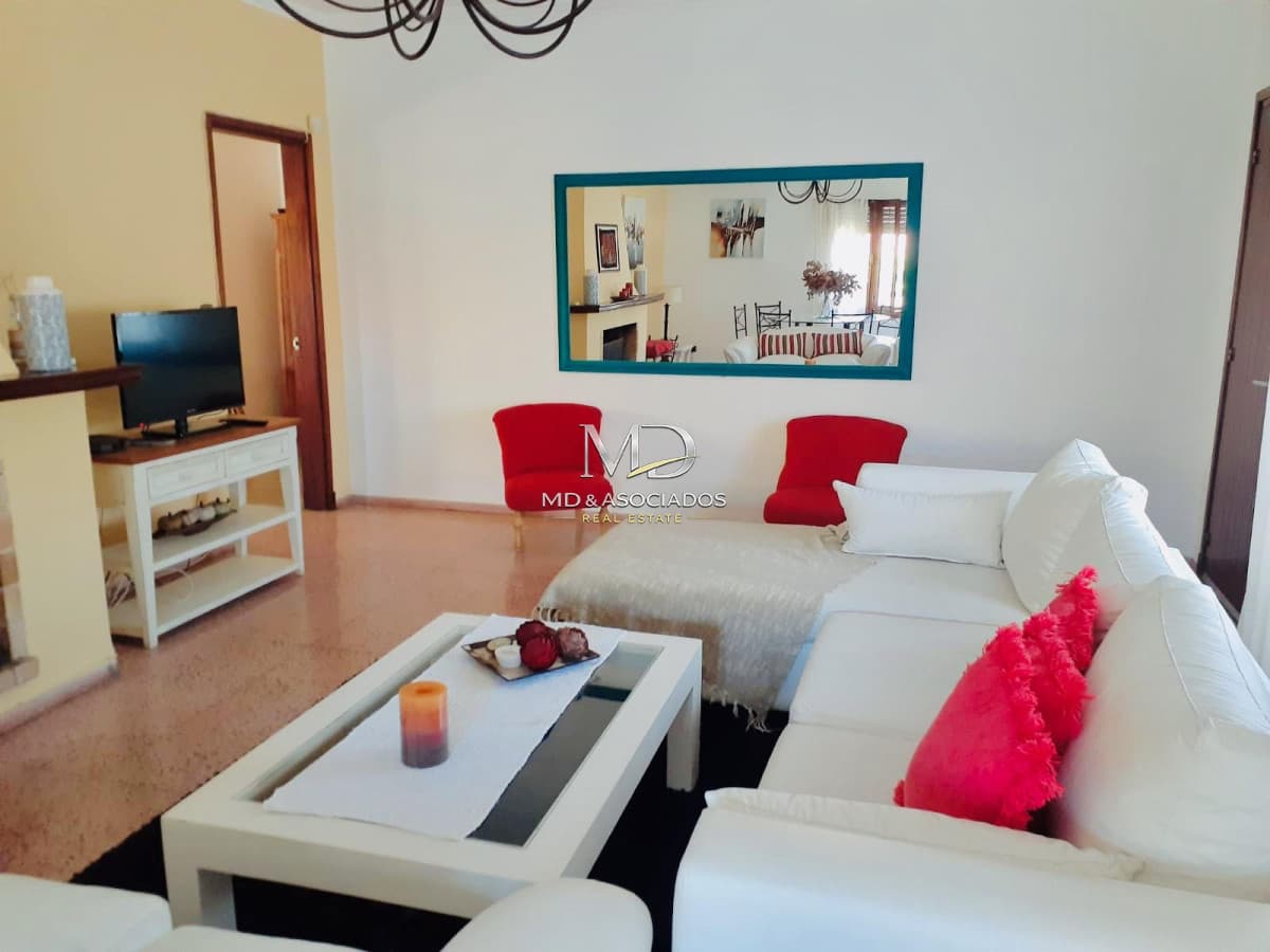 Hermosa casa en zona muy tranquila ideal para un buen descanso Ref(6275)