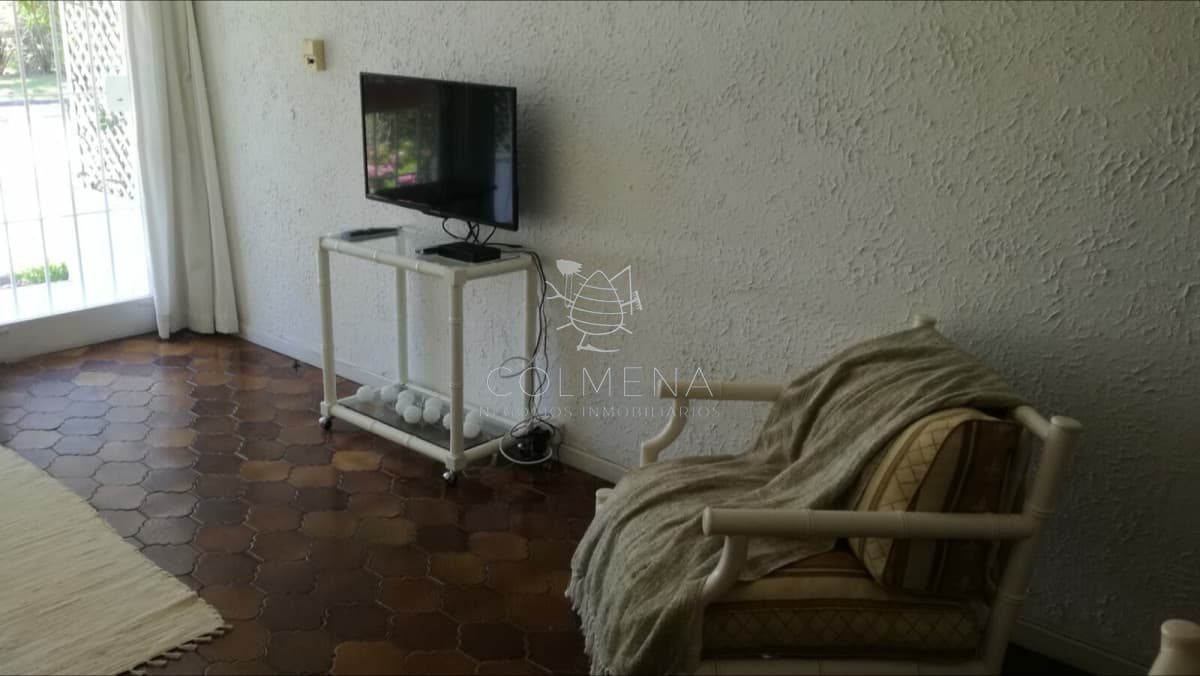 Hermosa casa a pasos de la playa Consulte!
