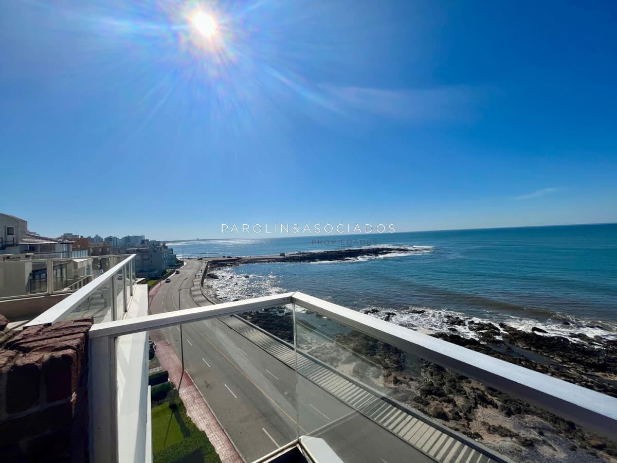 Penthouse en venta en Peninsula de Punta del Este.