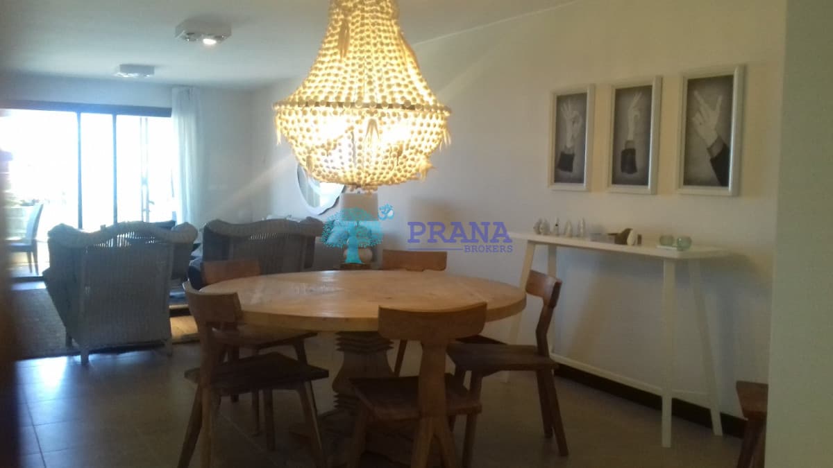 Apartamento Ref.975