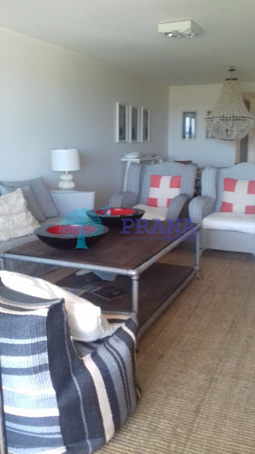 Apartamento Ref.975