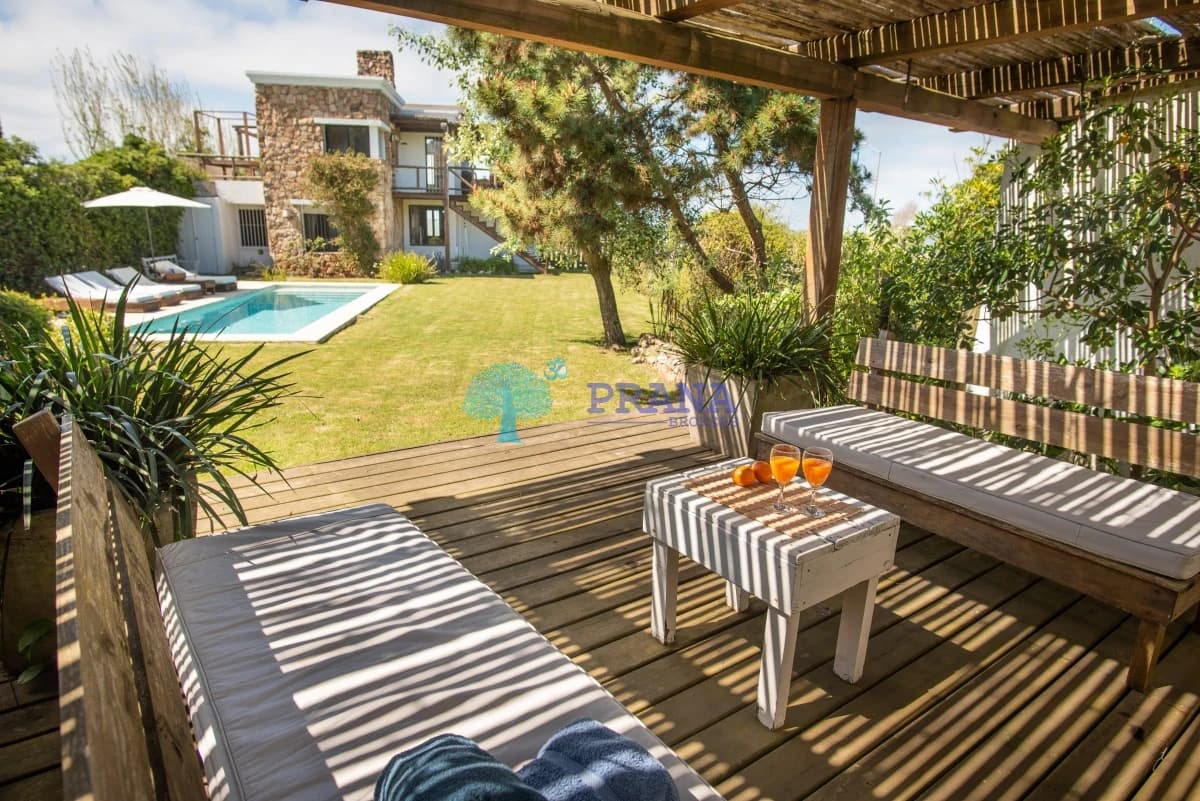 Casa Ref.990