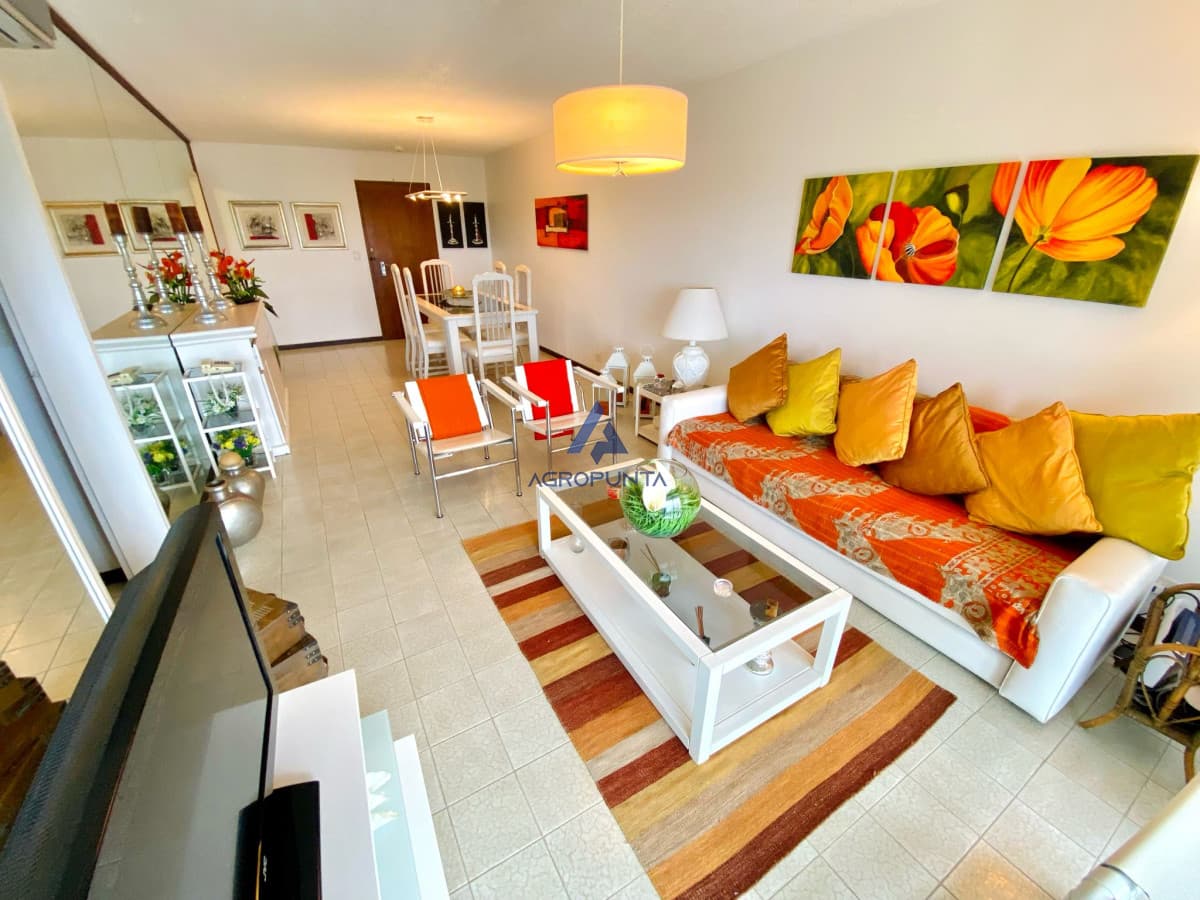 Apartamento en Venta en Roosevelt