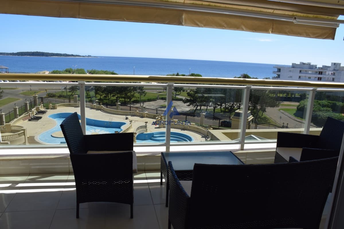 Apartamento en Mansa, 3 dormitorios *