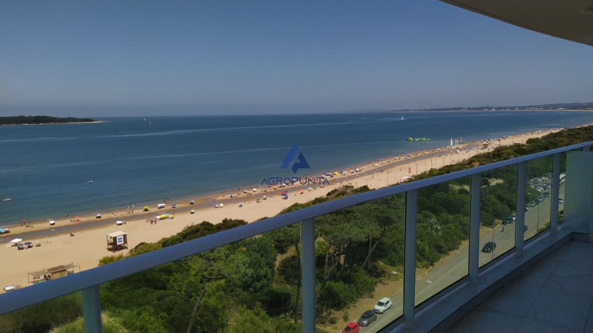 Apartamento 3 Dormitorios en Venta