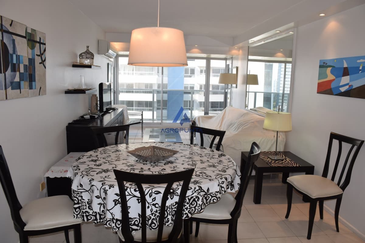 Apartamento en Brava, 1 dormitorios *