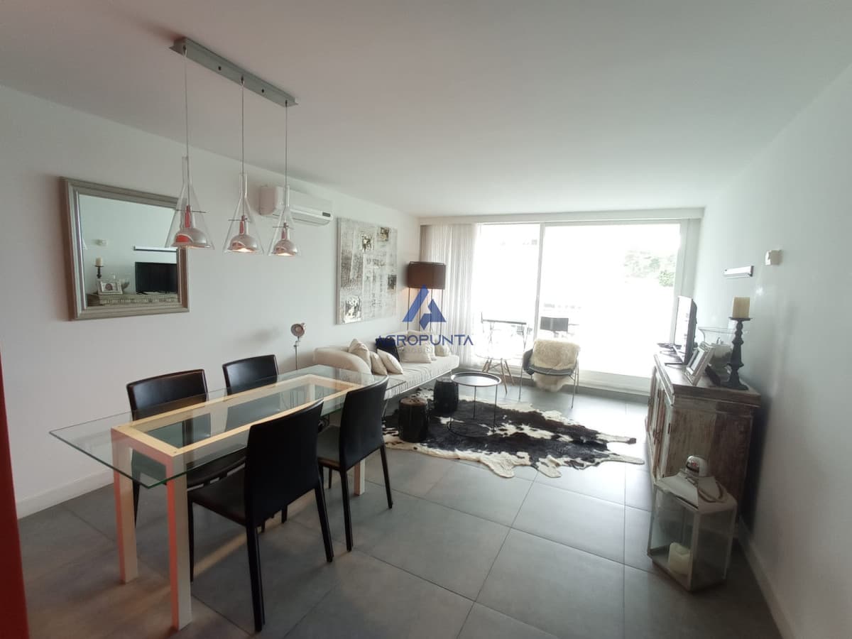 Apartamento en Roosevelt, 1 dormitorios *