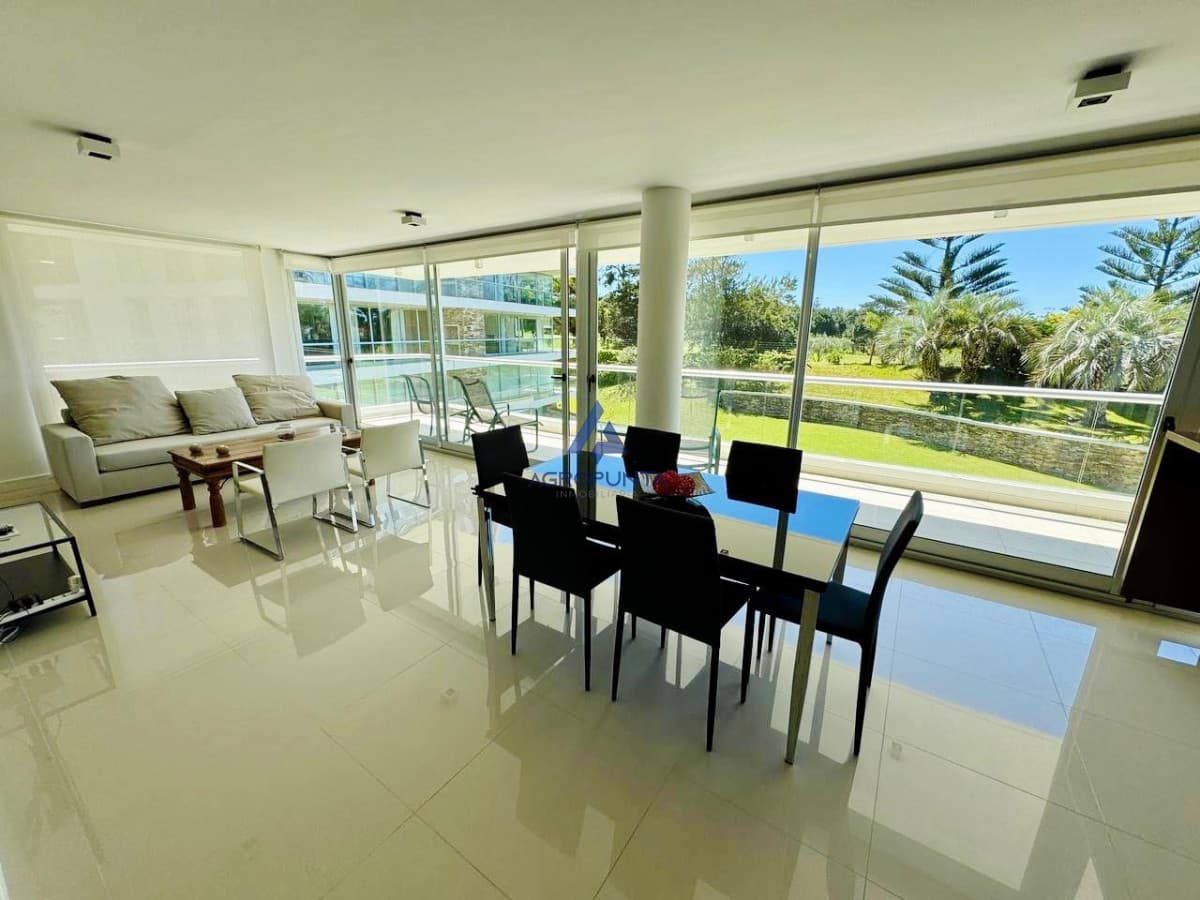 Apartamento en venta y alquiler en Brava