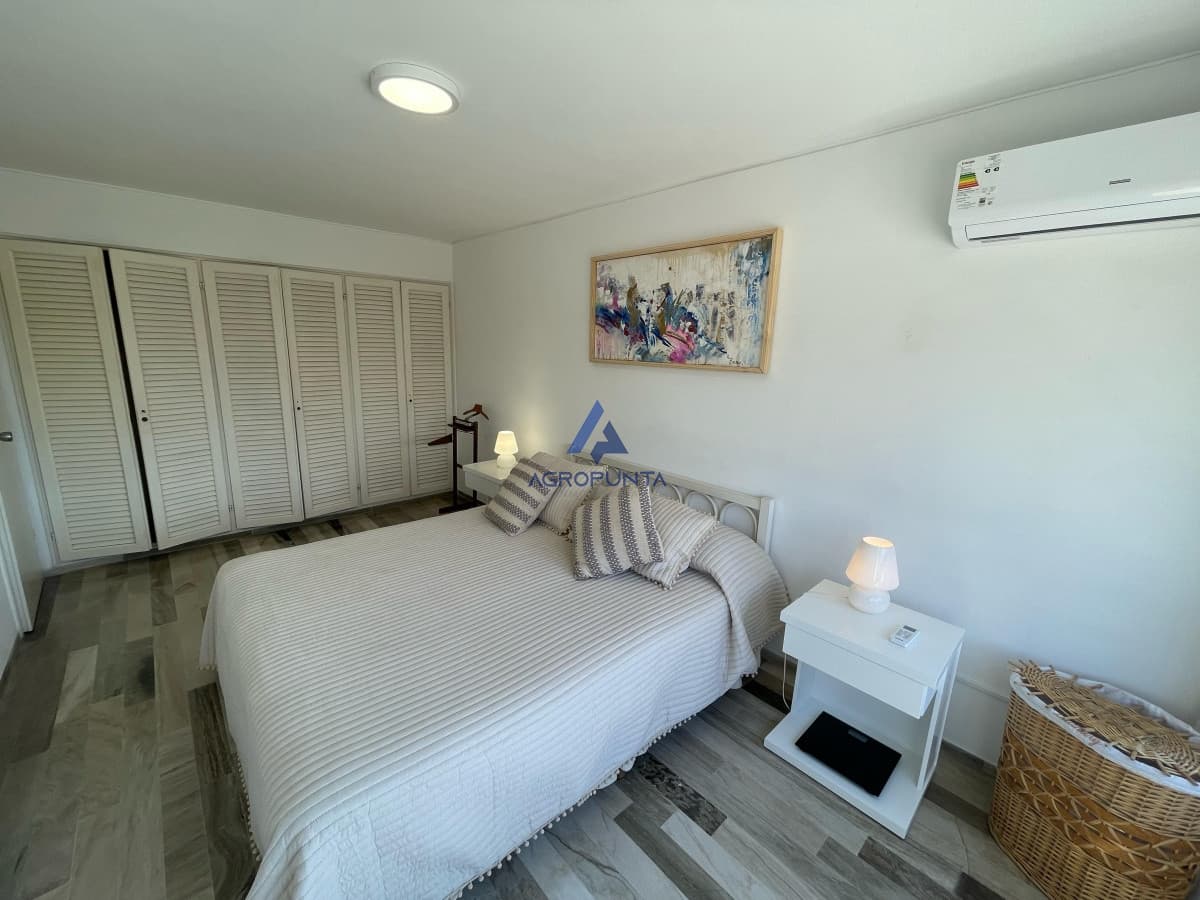 Apartamento en Punta del Este, Brava