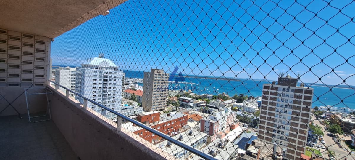 Apartamento en la península 1 dormitorio y medio a la venta