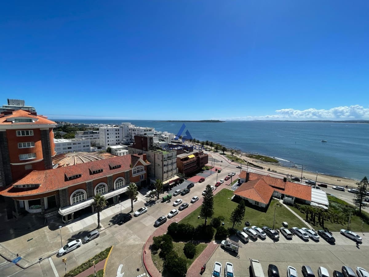 Edificio clásico de Punta del Este.