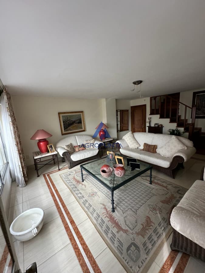 Venta Apartamento de 3 dormitorios en Península, Punta del Este