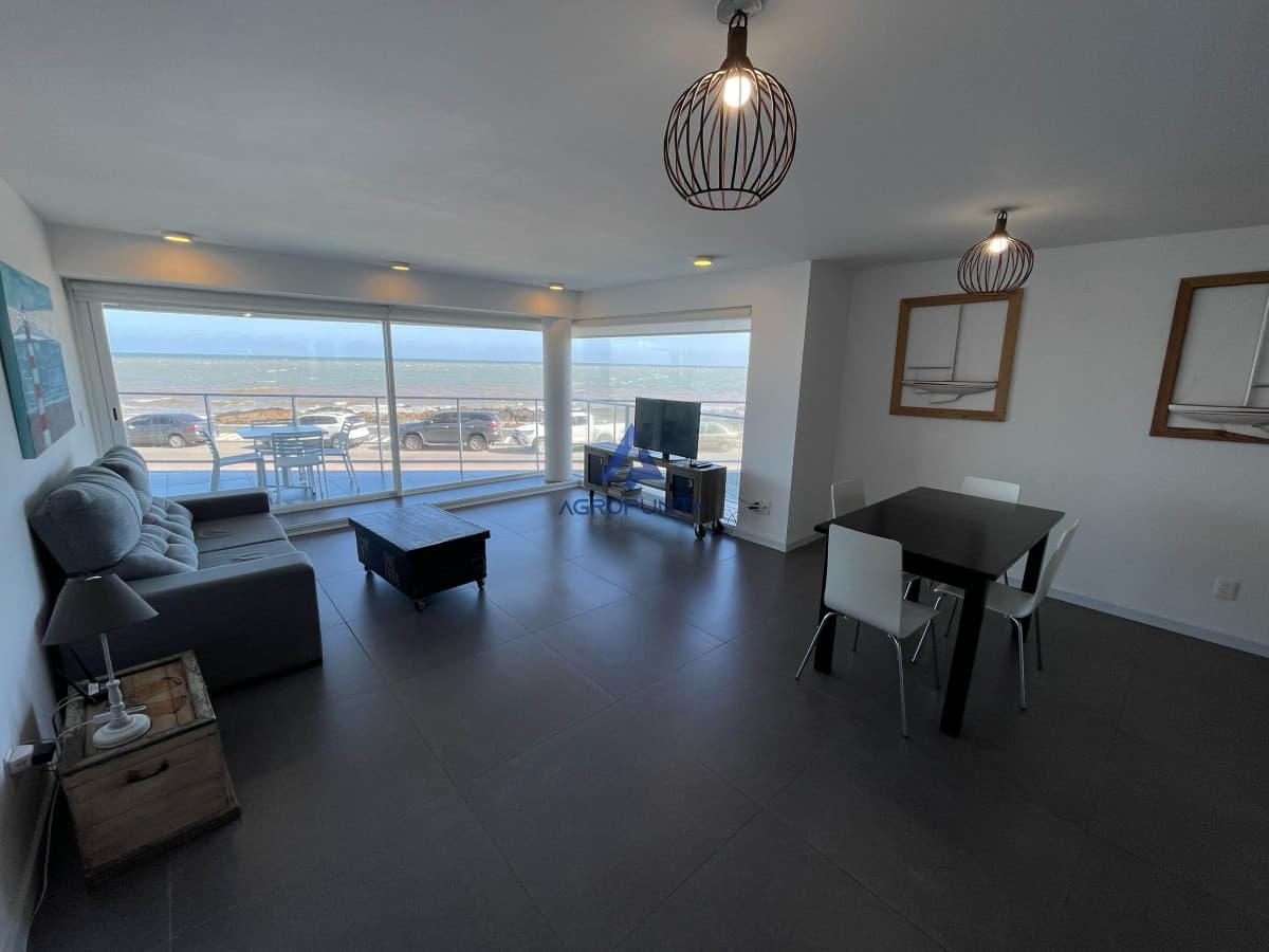 Apartamento en Peninsula, 2 dormitorios *