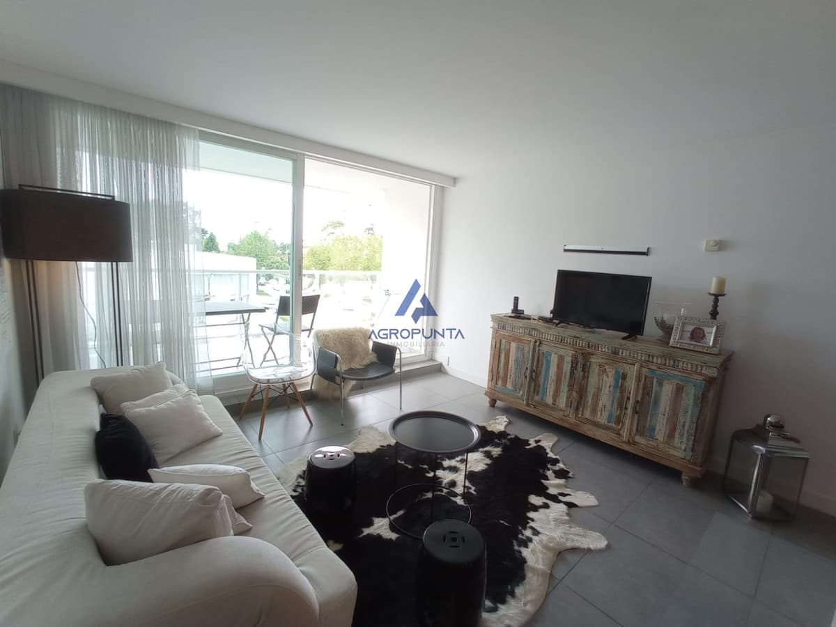 Apartamento en Roosevelt, 1 dormitorios *