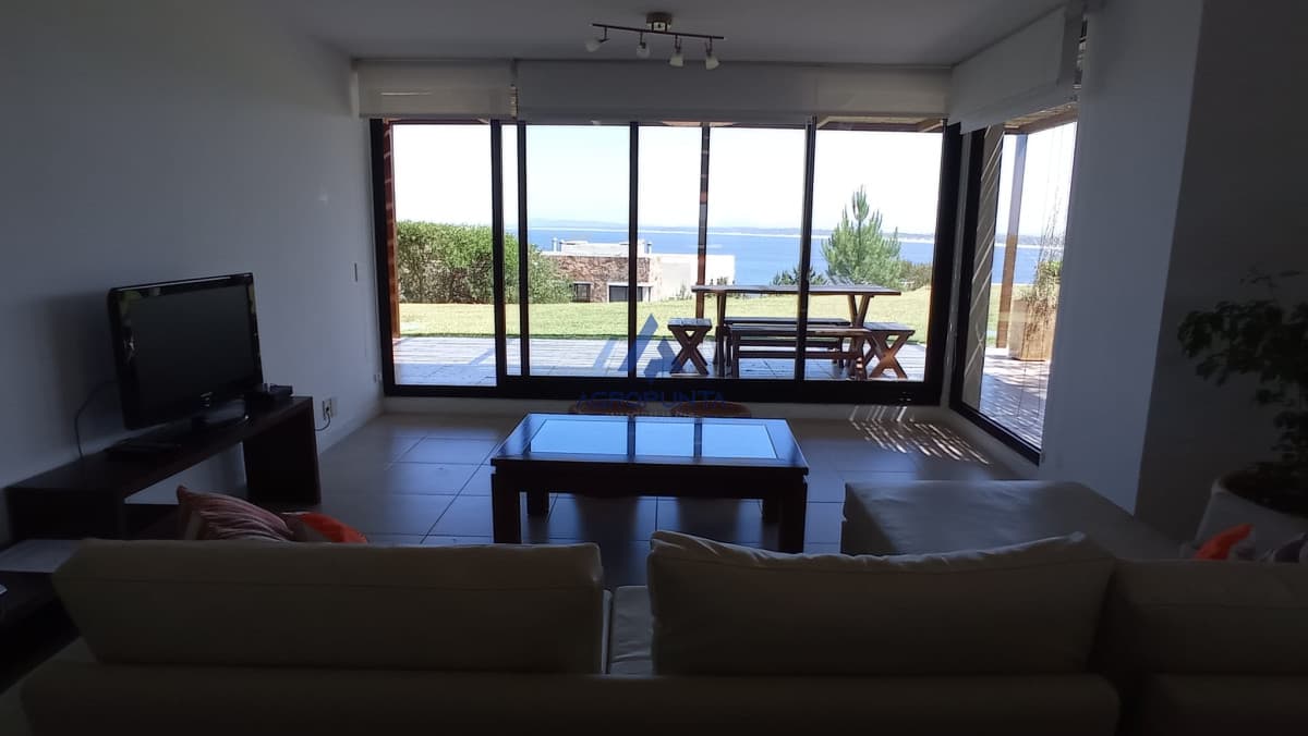 Apartamento a la venta en Punta Ballena 1 Dormitorio