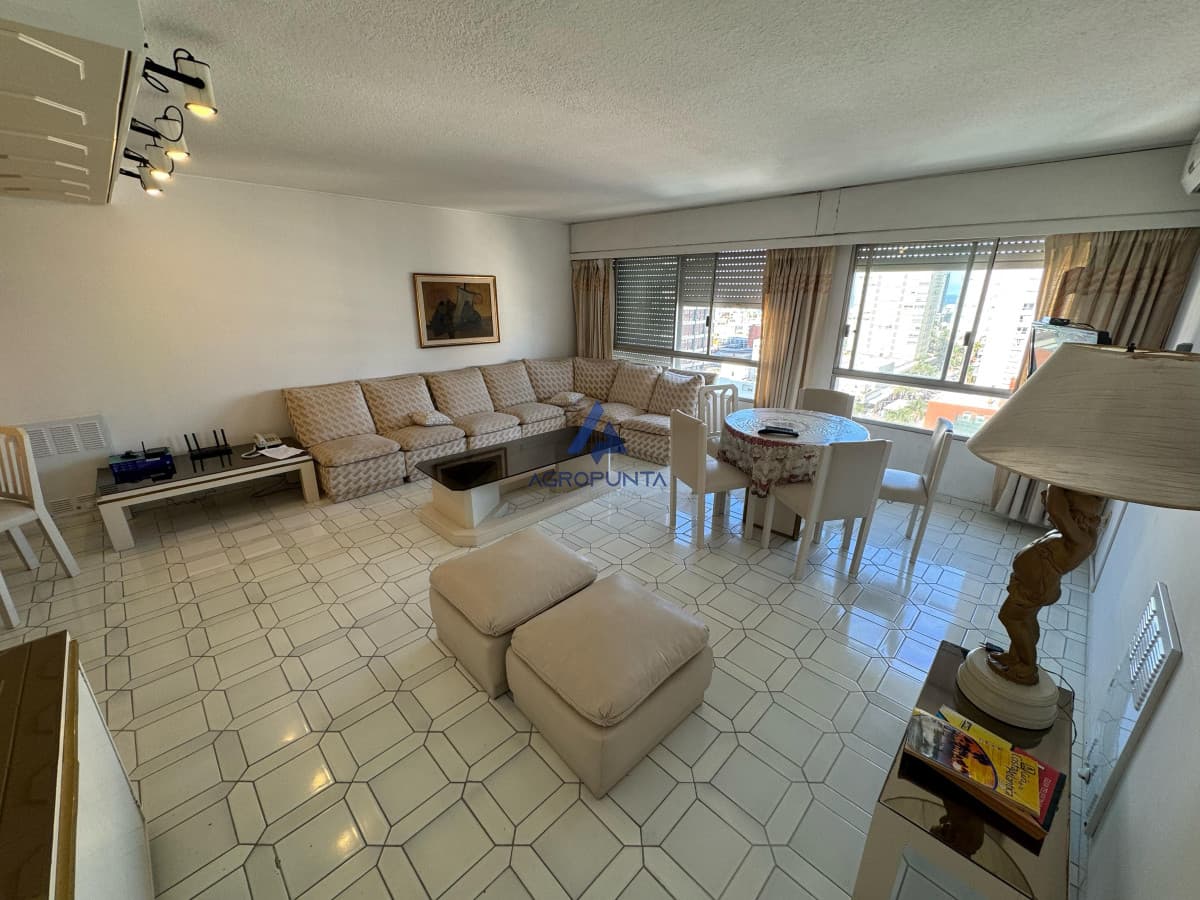 Venta Apartamento 3 Dormitorios Punta del Este