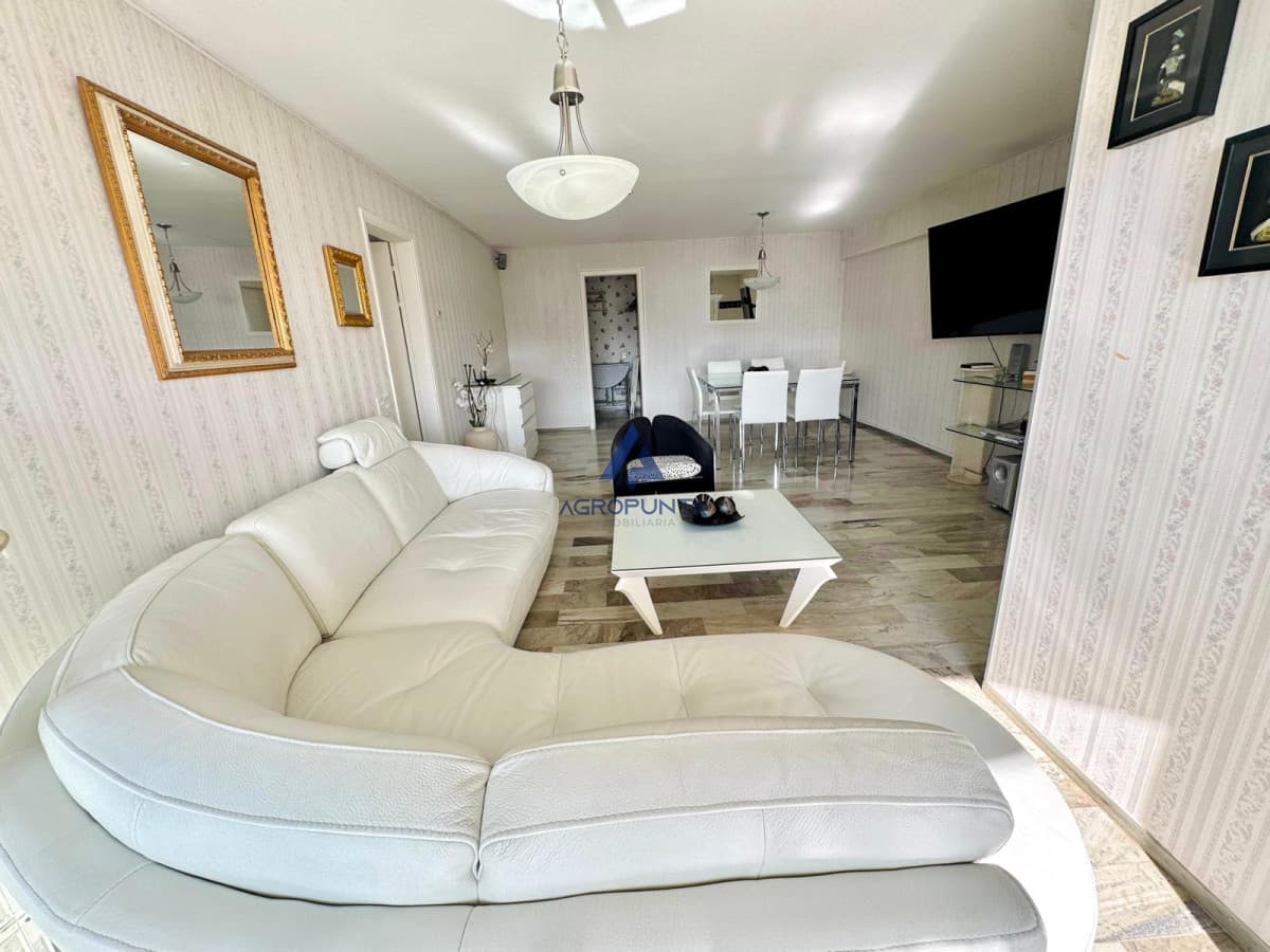 Apartamento 3 Dormitorios en Venta