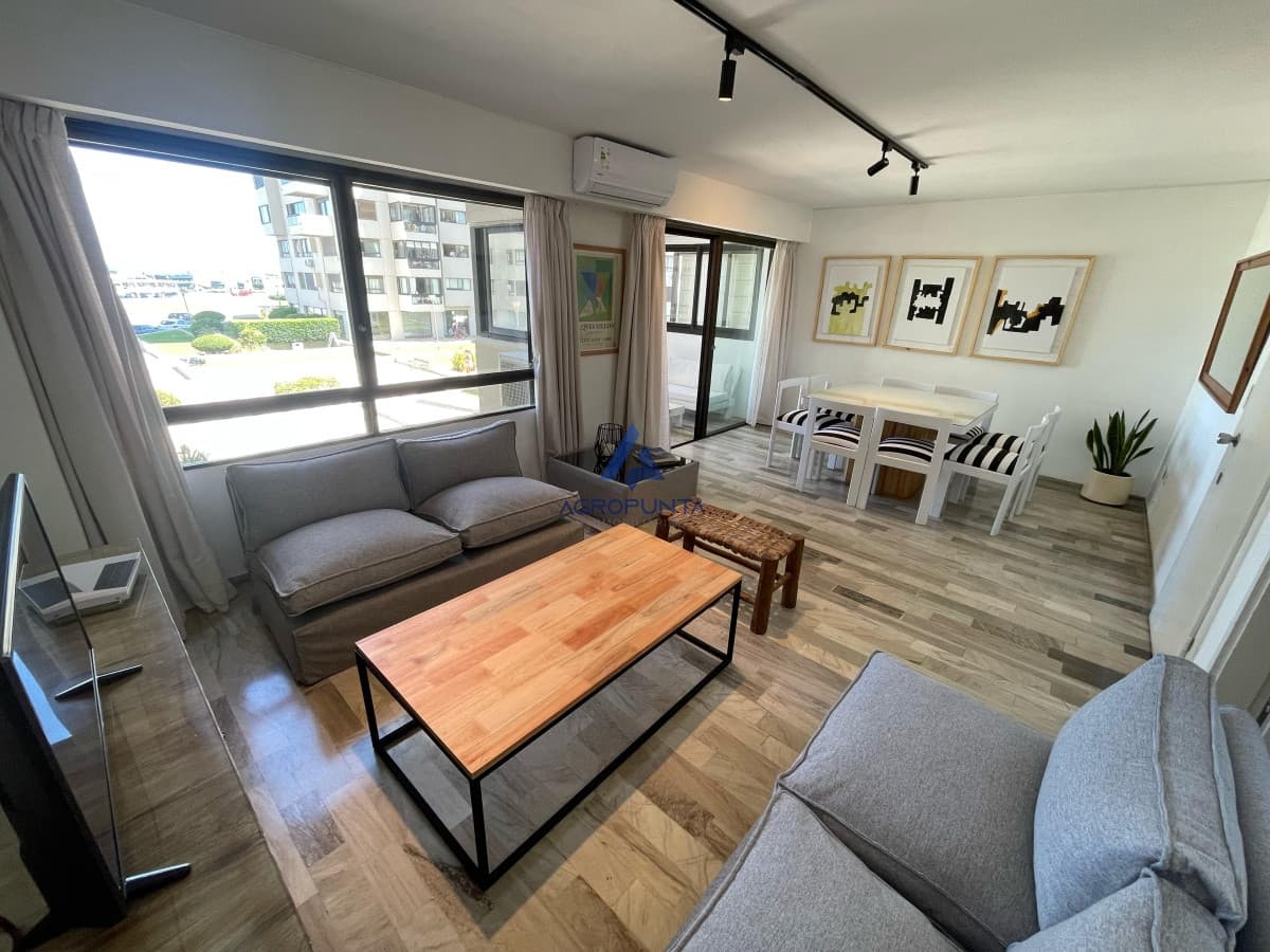 Apartamento en Punta del Este, Brava